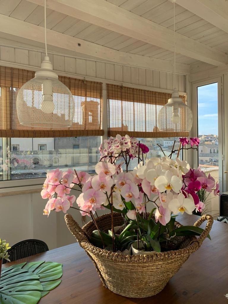 Appartement Attico Da Rosa Con Vista Spettacolare A 360 Gradi à Caltagirone Extérieur photo